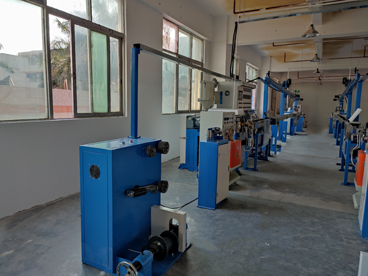 Ligne à hautes températures d'extrusion de fil et de câble avec FEP matériel FPA ETFE