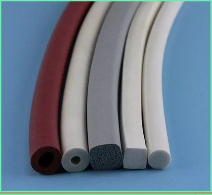 Ligne 150 vitesse d'extrusion de feuille de silicone de vis de t/mn