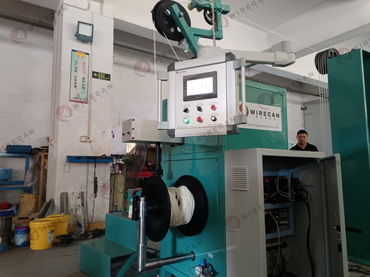 Machine de bobinage de câbles réseau bobine efficace en forme de 8 avec anneaux anti-enroulement