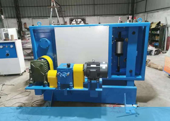 Dispositif de traction pneumatique pour la ligne de câblage extérieur en fibre optique