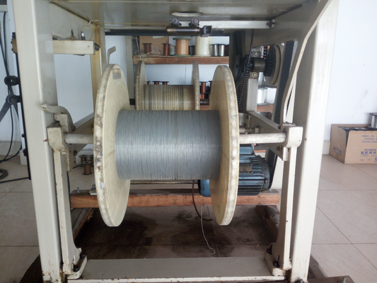 Machine de tressage de 16 Spiddles pour le câble coaxial de liaison/Lan Cable