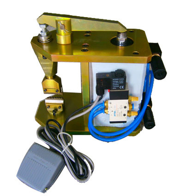 Sertisseur pneumatique de rabattement optique de verticale de machine de câble de correction de fibre
