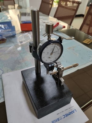 Machine d'essai de câble de mesure d'épaisseur d'isolation de fil UL2556 UL62